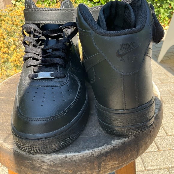 Nike Air Force Ones Size 12 - Picture 4 of 5